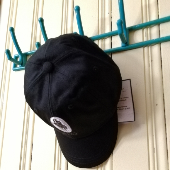Outback Basic Black Duckbill Hat, OS-Adjustable - Picture 5 of 5